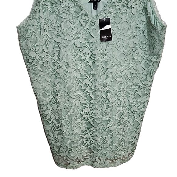 Torrid Harbor Gray Stretch Lace V-Neck Tank, 2X, NWT - Picture 3 of 8